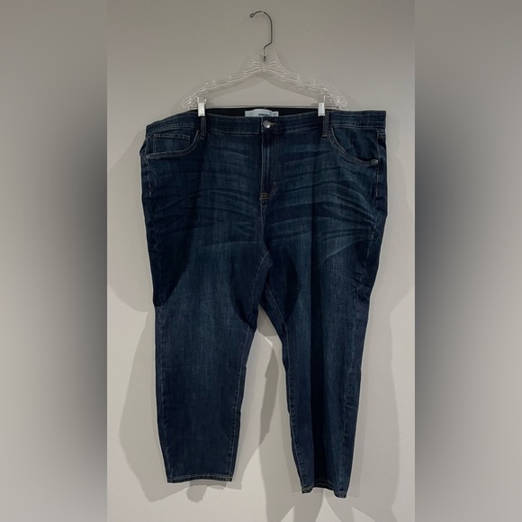 NWOT Plus Size Sonoma Premium Mid-Rise Skinny Jeans - Dark Wash, Size 28W - Picture 3 of 4